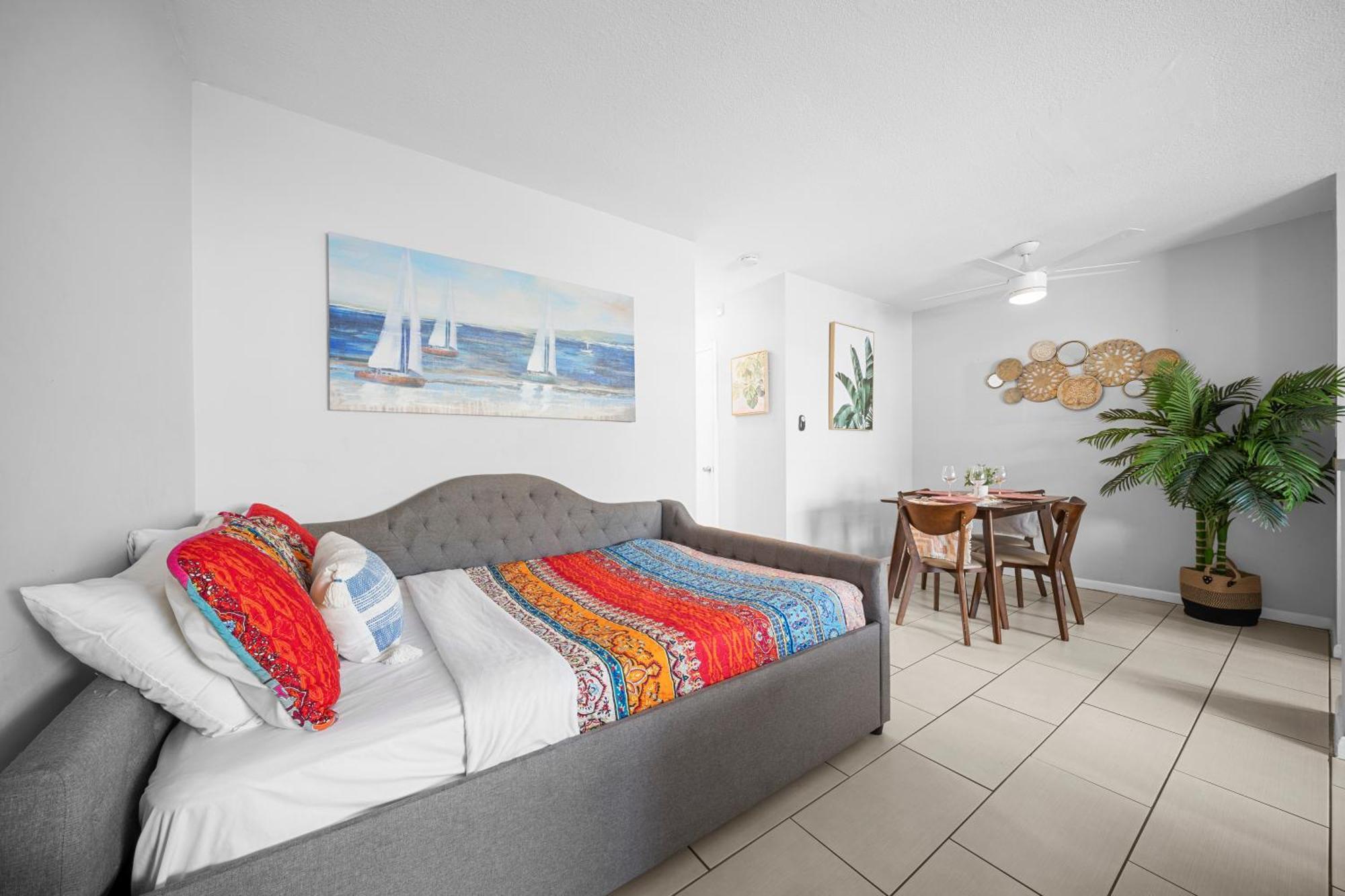 Bayview Apartments By Lowkl Fort Lauderdale Luaran gambar